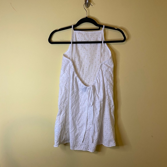 ASOS Eyelet Mini Dress Halter Front Open Back Size 00 White - Picture 6 of 9